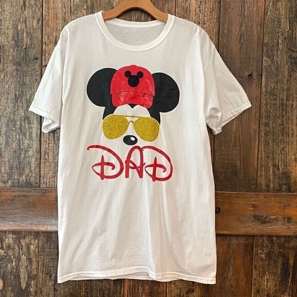 Disney Mens Sz M White Mickey Mouse Rayban Sunglasses Dad T-Shirt - Picture 2 of 5
